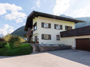 Holiday flat on a farm in Tyrol 100 m from the mountain railway Itter